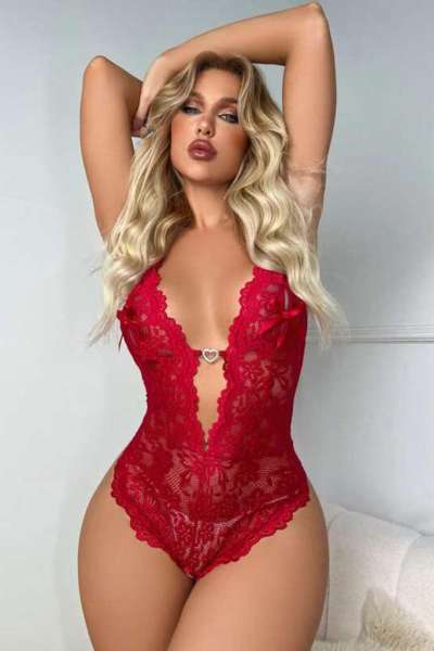 Kırmızı Kalpli Fantazi Dantel Kadın Body Suit Mayokini